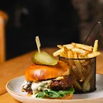 Inn The Bay Horse 3*
