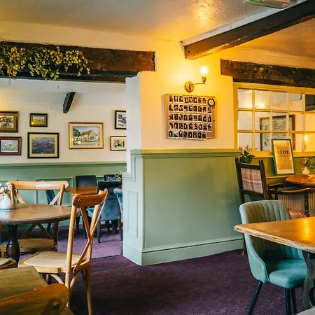 The Bay Horse 3*